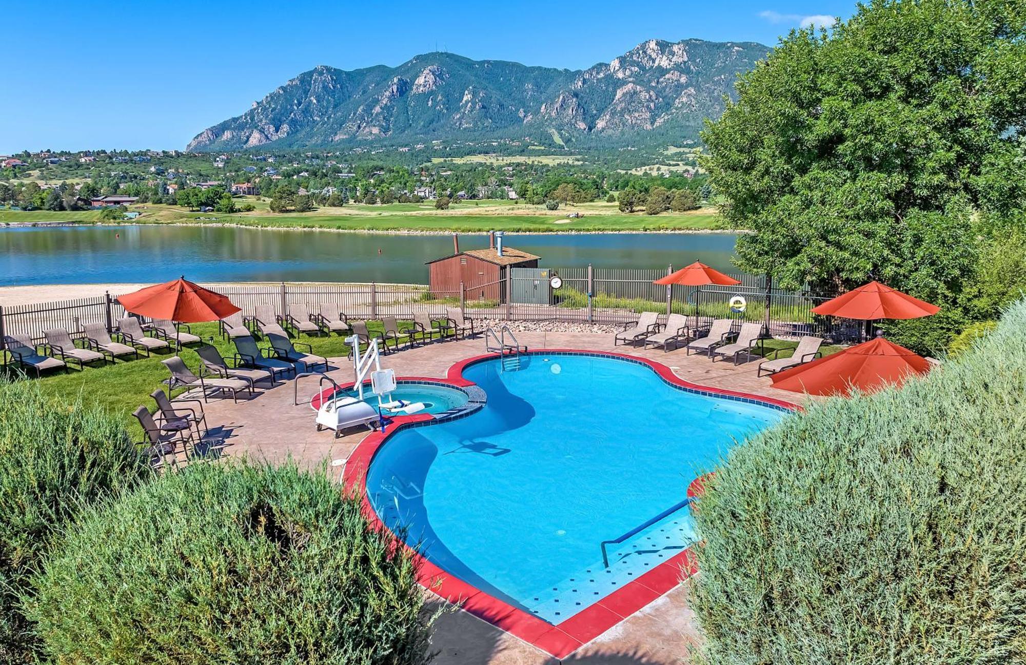Cheyenne Mountain Resort, A Destination By Hyatt Hotels Colorado Springs Exteriör bild