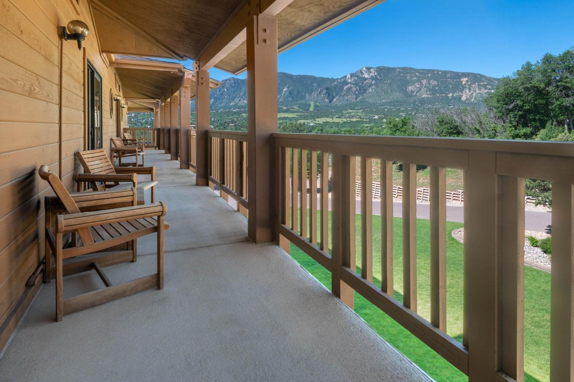 Cheyenne Mountain Resort, A Destination By Hyatt Hotels Colorado Springs Exteriör bild