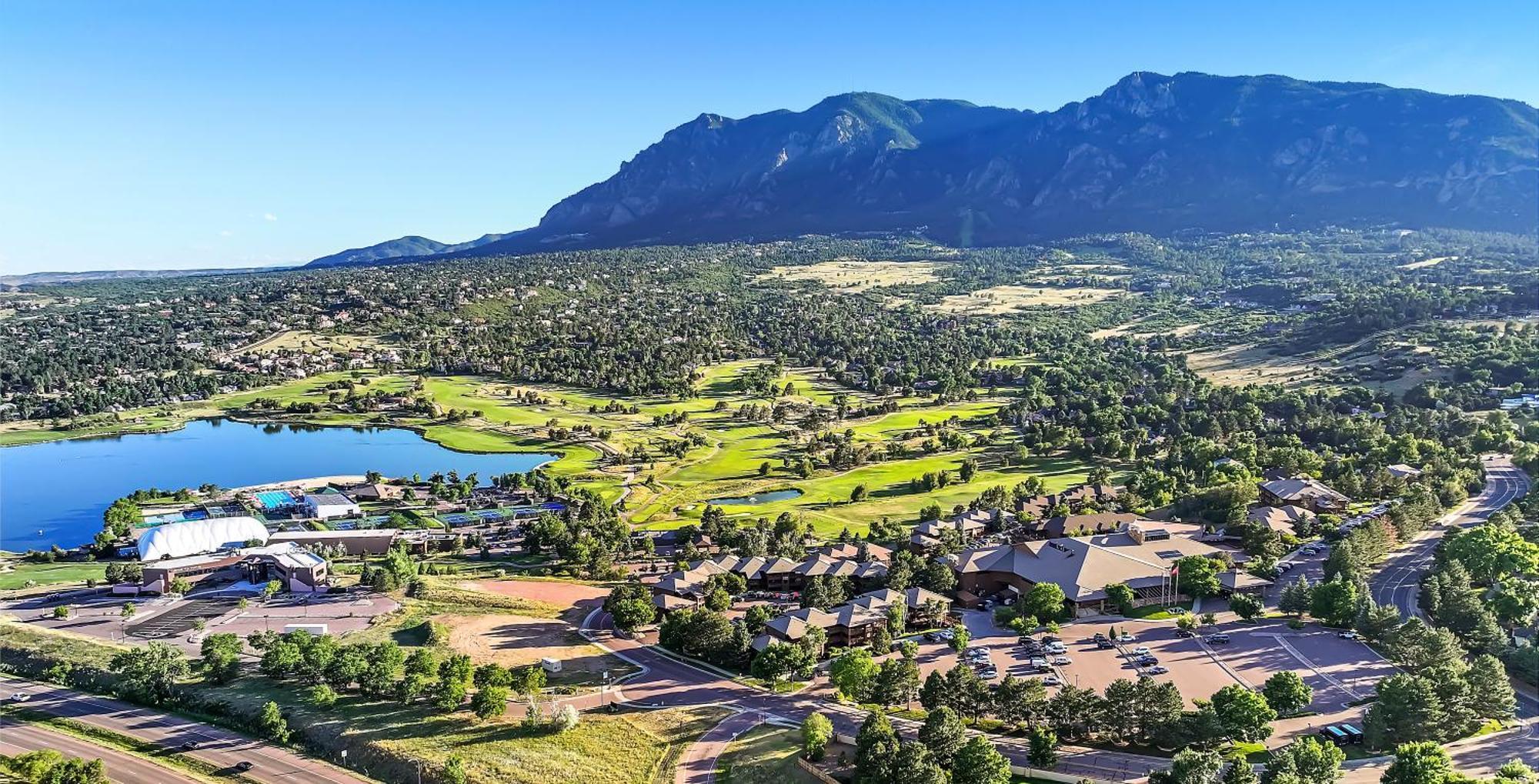 Cheyenne Mountain Resort, A Destination By Hyatt Hotels Colorado Springs Exteriör bild
