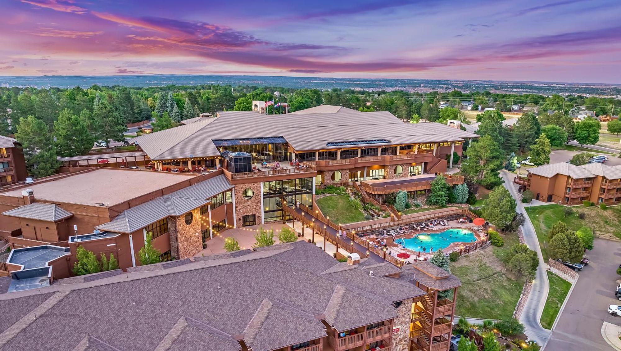 Cheyenne Mountain Resort, A Destination By Hyatt Hotels Colorado Springs Exteriör bild